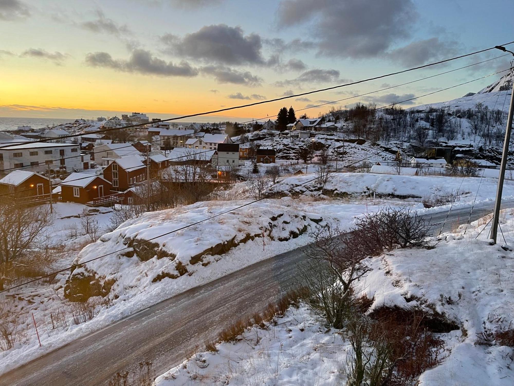 A, The Far End Of Lofoten, Top Apartment. Sorvagen Exterior photo